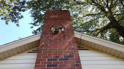 Remove Old Mortar and Fill in New Mortar with Brick Tuckpointing!