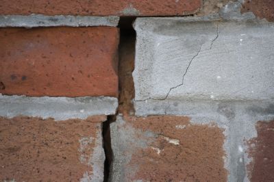 Cracked Mortar Joints